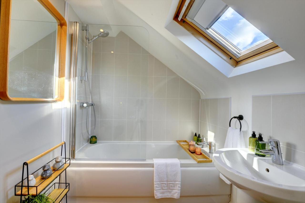 Regency Nest By Spa Town Property - Stylish 3 Bedroom Apartment On 2 Floors, Central Leamington Spa Esterno foto
