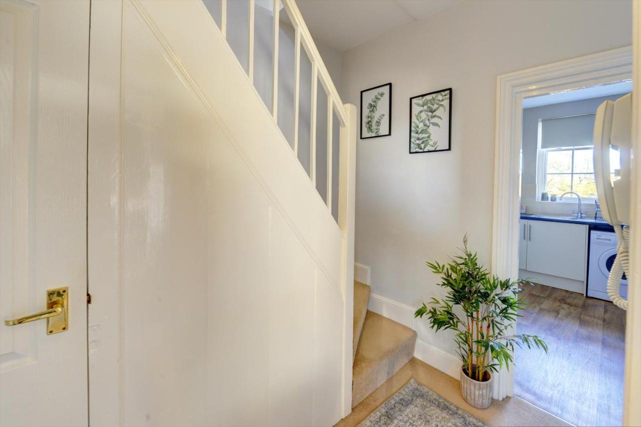 Regency Nest By Spa Town Property - Stylish 3 Bedroom Apartment On 2 Floors, Central Leamington Spa Esterno foto